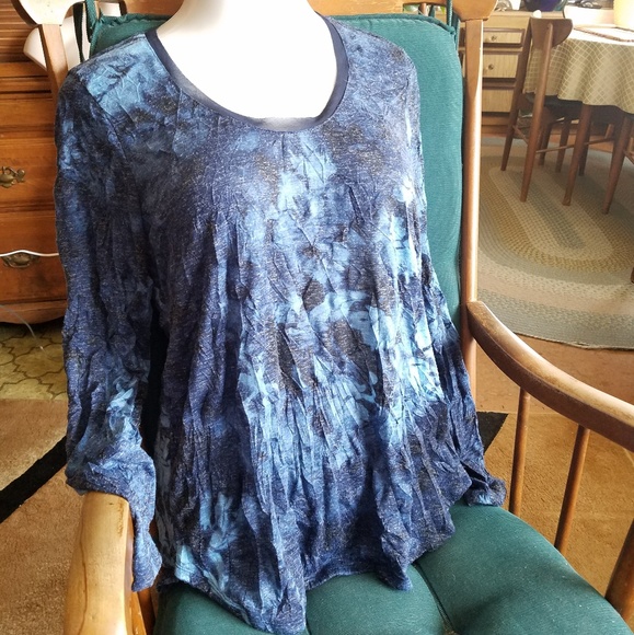 Simply Vera Vera Wang Tops - Vera Wang tunic top in dark blue and black